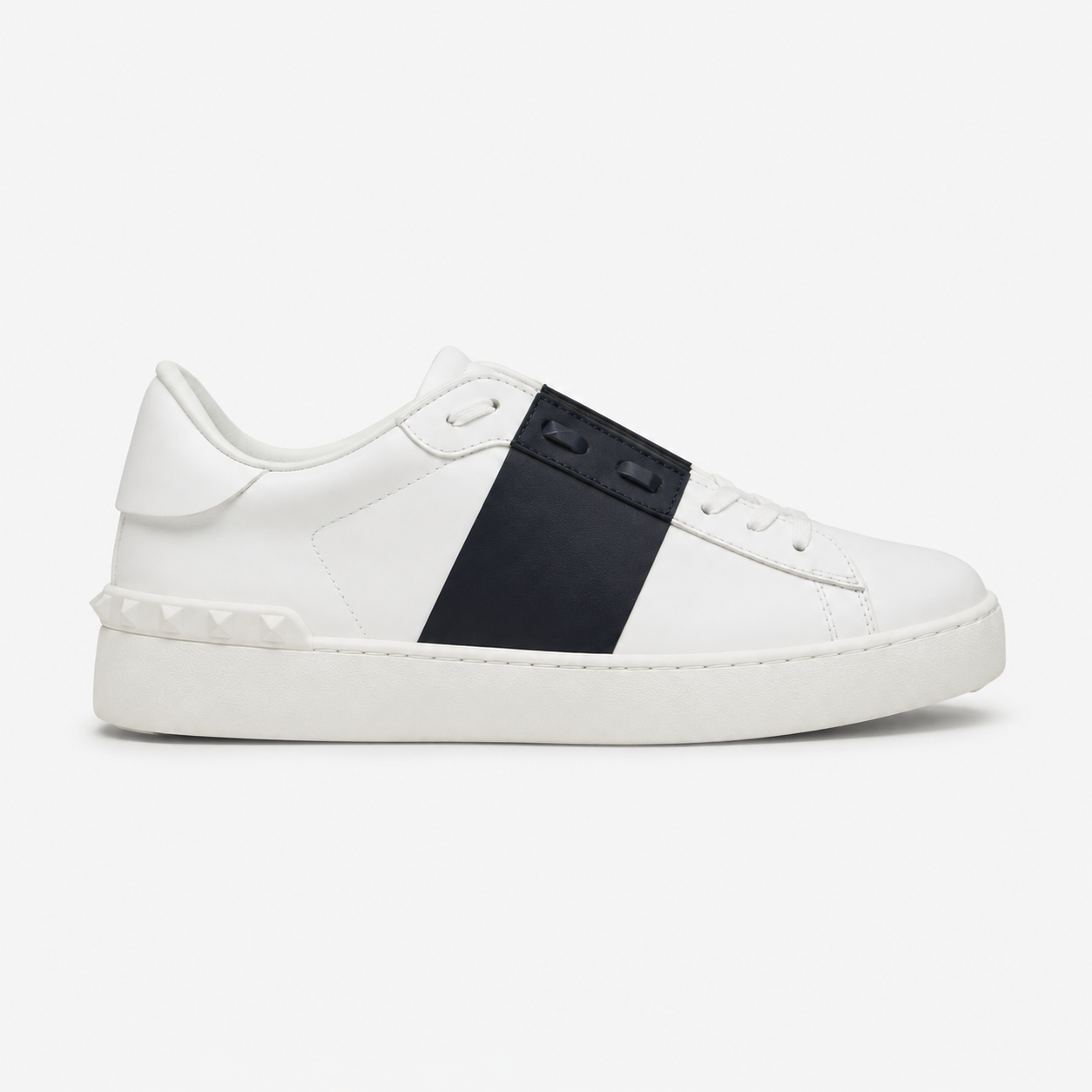 Valentino white casual shoes