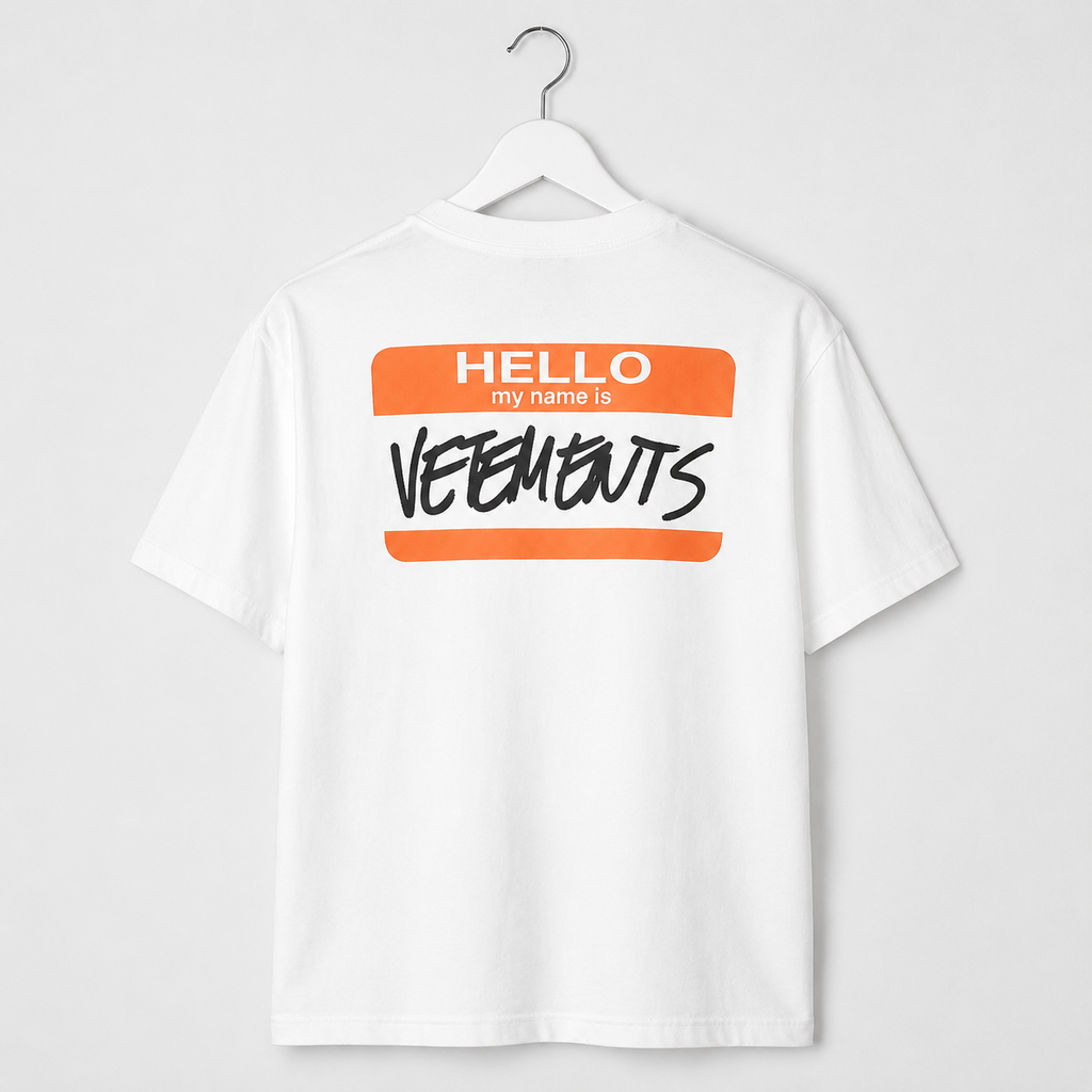 Relaxed Statement graphic T-shirt Black Colorful Lucky with Designer-Inspired Detail