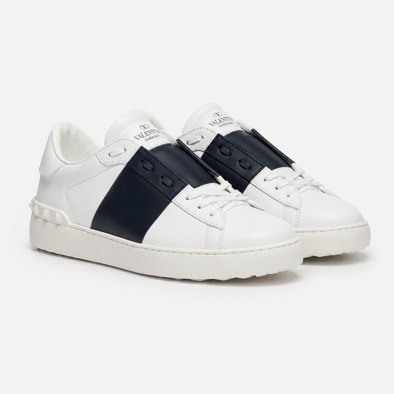 Valentino white casual shoes