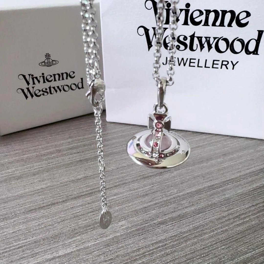 Vivienne Westwood Saturn series silver necklace