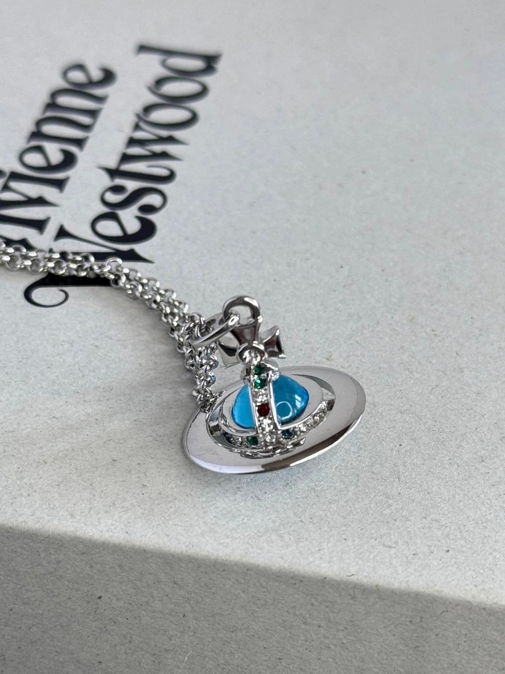 Vivienne Westwood Saturn series silver necklace
