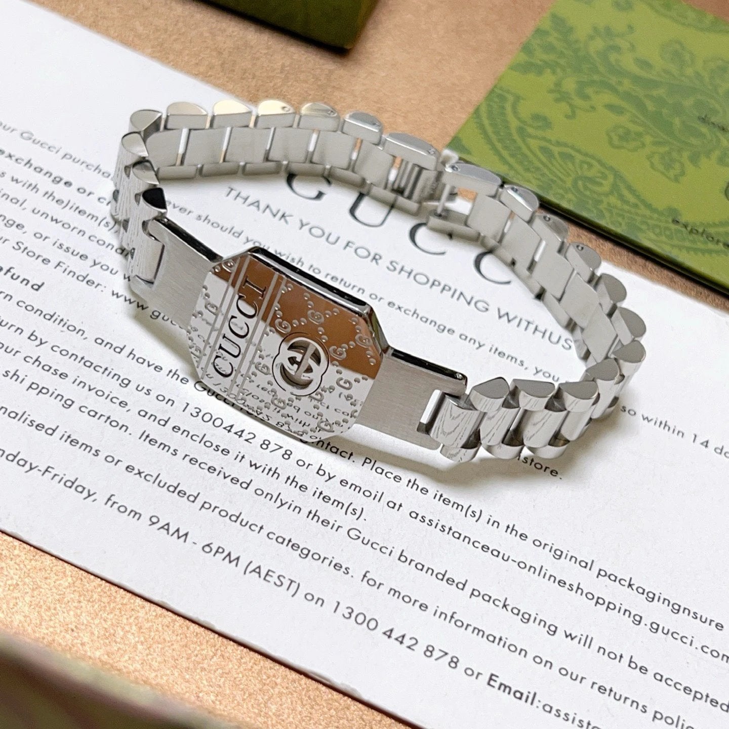 Gucci metallic silver bracelet
