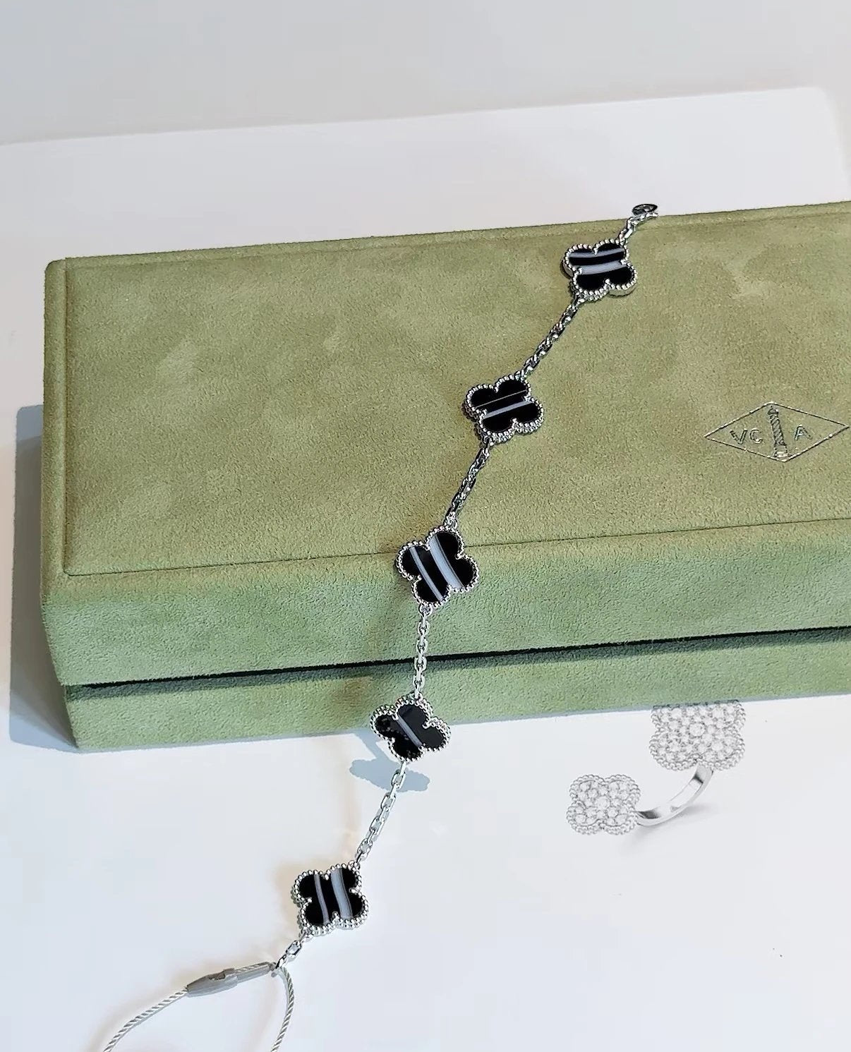 Van Cleef & Arpels Four-Leaf Clover Black Bracelet