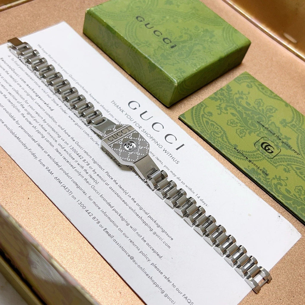 Gucci metallic silver bracelet