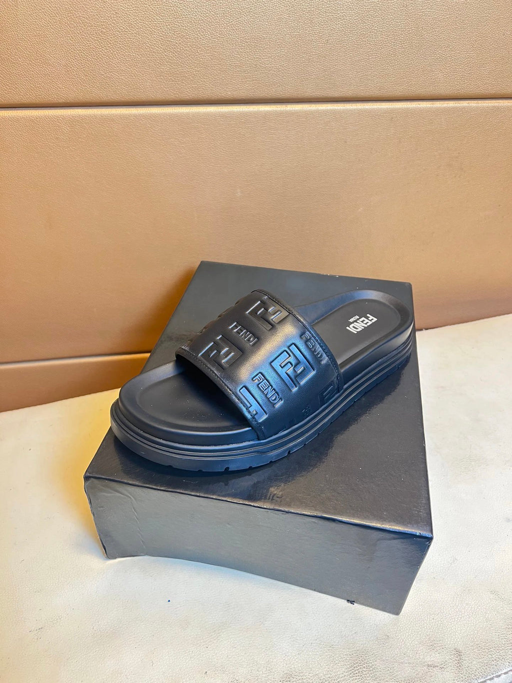 Fendi FF Collection Light Luxury Style Black Slides