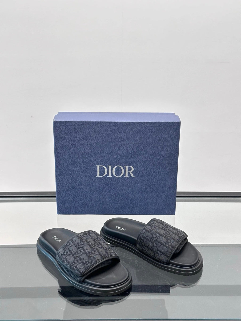 Dior Monogram Light Luxury Style Black Slide Sandals