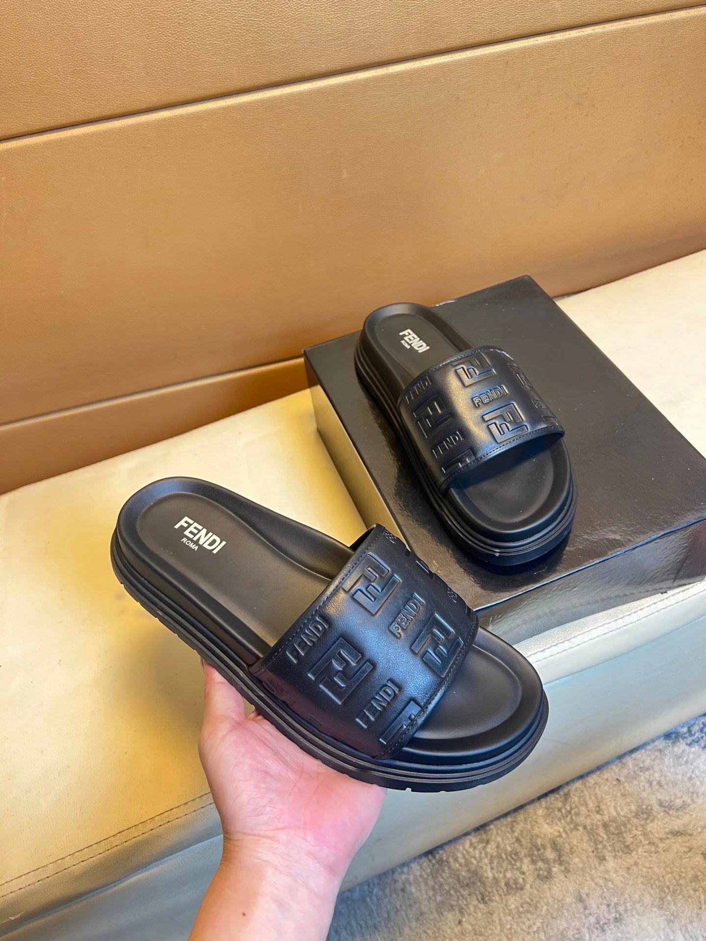 Fendi FF Collection Light Luxury Style Black Slides