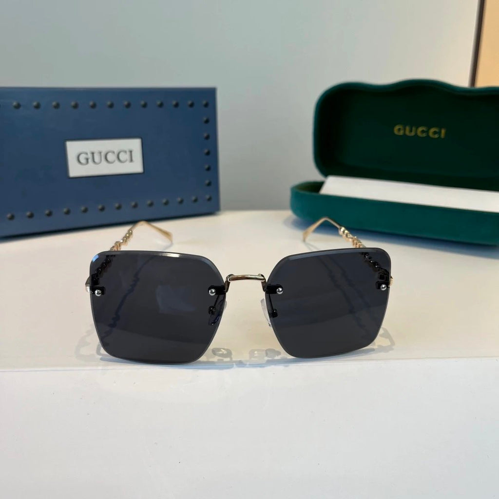 Gucci square - shaped fashionable sunglasses