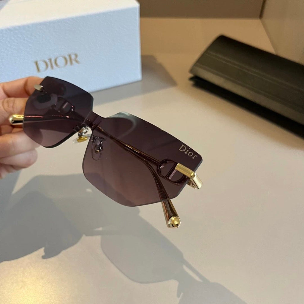 Dior metal - framed fashionable sunglasses