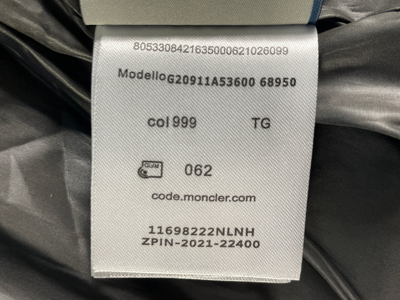 Moncler Black Trendy and Cool Down Vest